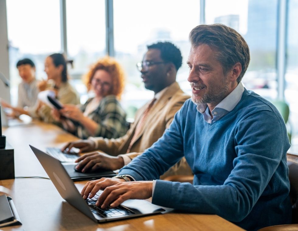 Sales professionals using AI